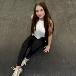 Hana  - Jumping